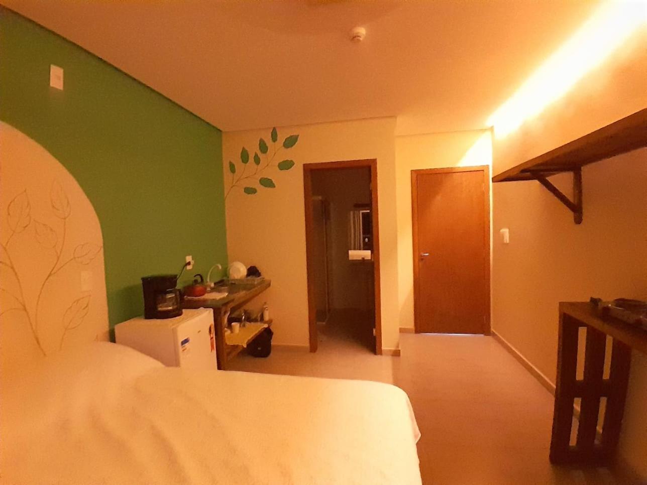 Residencial Mae Terra Apart otel Bombinhas Oda fotoğraf